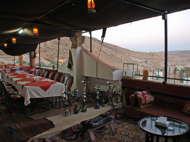 Candles Hotel Wadi Musa Exteriör bild